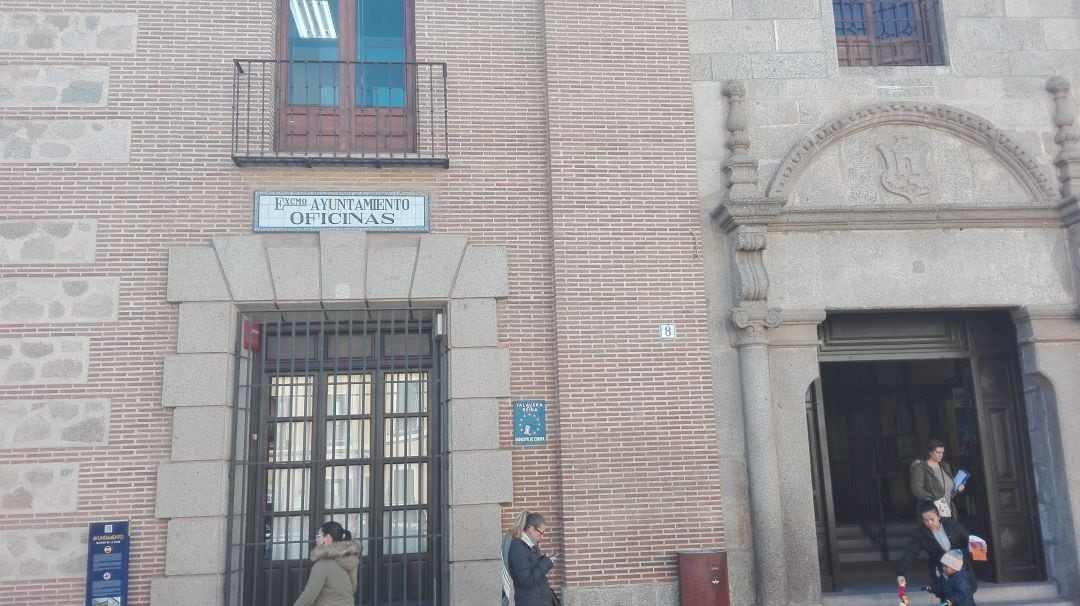 Entrada al Ayuntamiento 