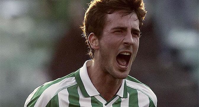 Miki Roqué, durante un partido con el Betis