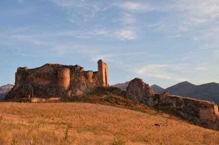 Vista general del Castillo de Bedmar