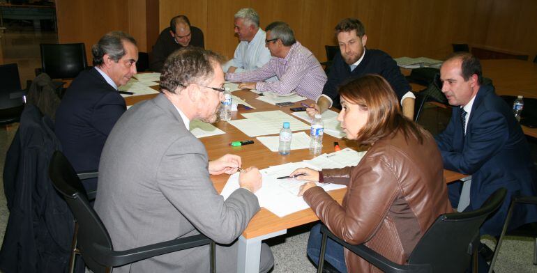 Reunión de sobre la situación de este edifico de Guadalajara con la presencia de la consejera de Fomento, Agustina García