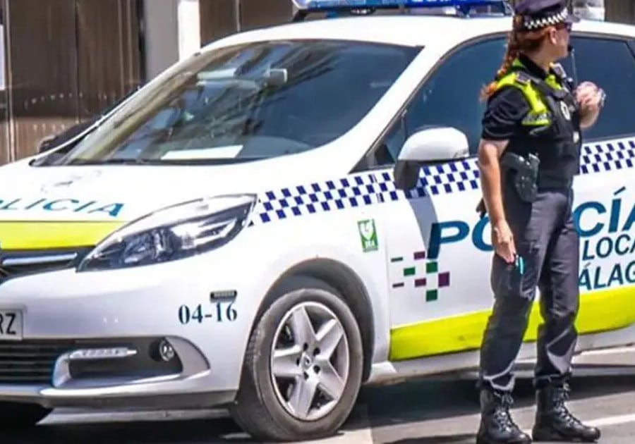 Una unidad de la  policía local de Málaga (foto de archivo)