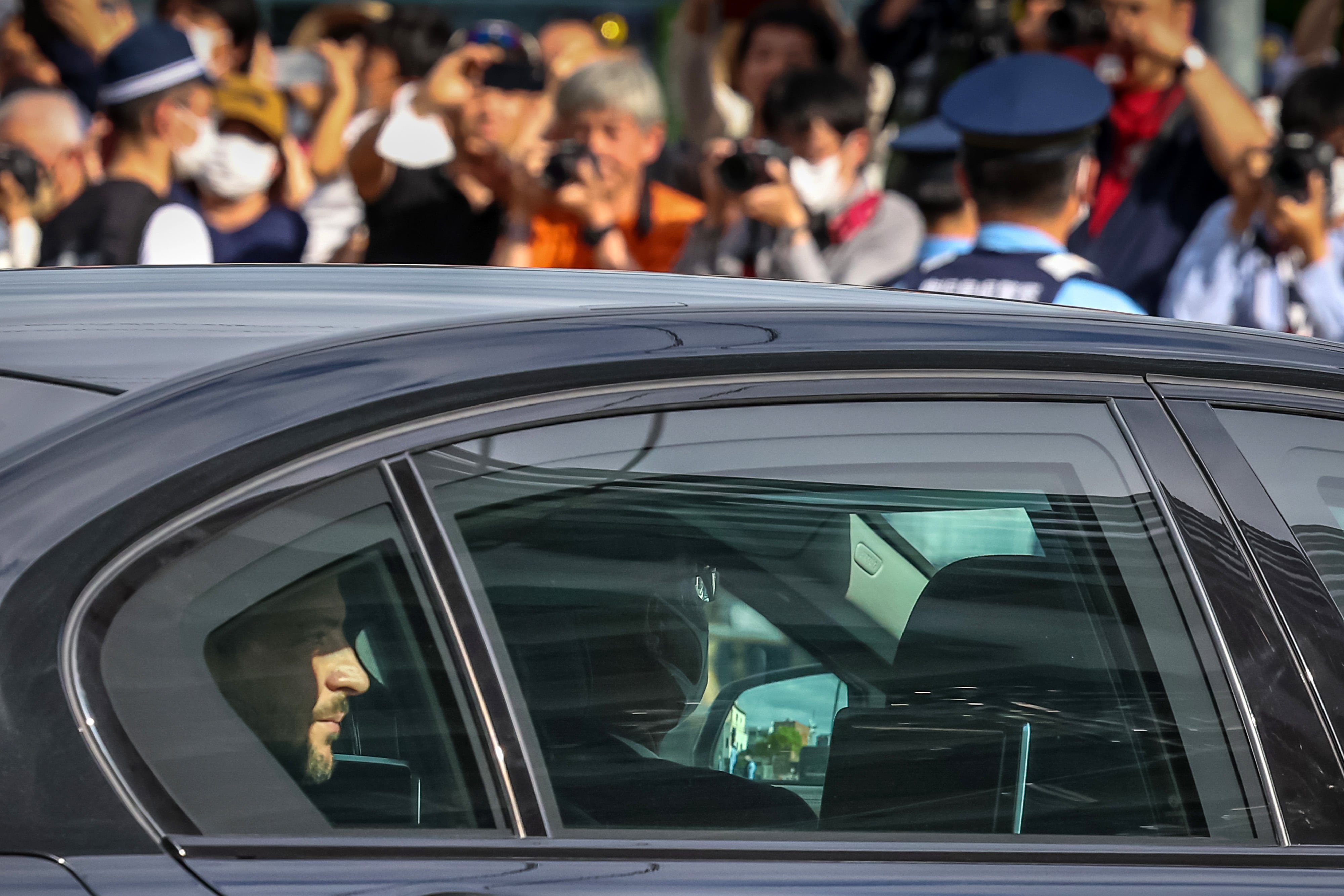 El mandatario ucraniano Volodímir Zelenski a su llegada a la ciudad japonesa de Hiroshima para participar en la reunión del G7 de este sábado