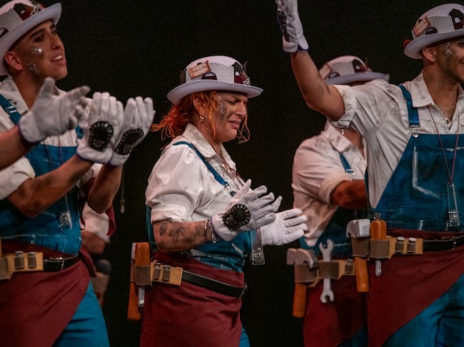 Comparsa 'Puente de plata'. Foto: Ayuntamiento de Cádiz.