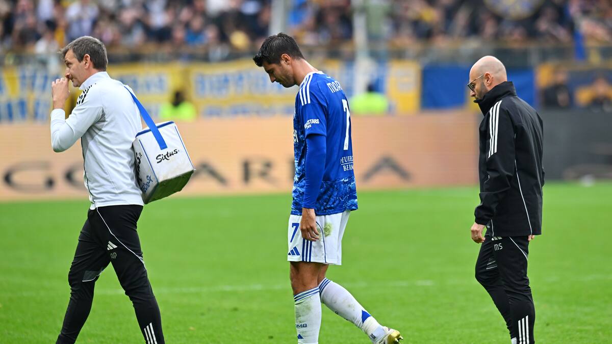 Morata da el susto y se marcha lesionado