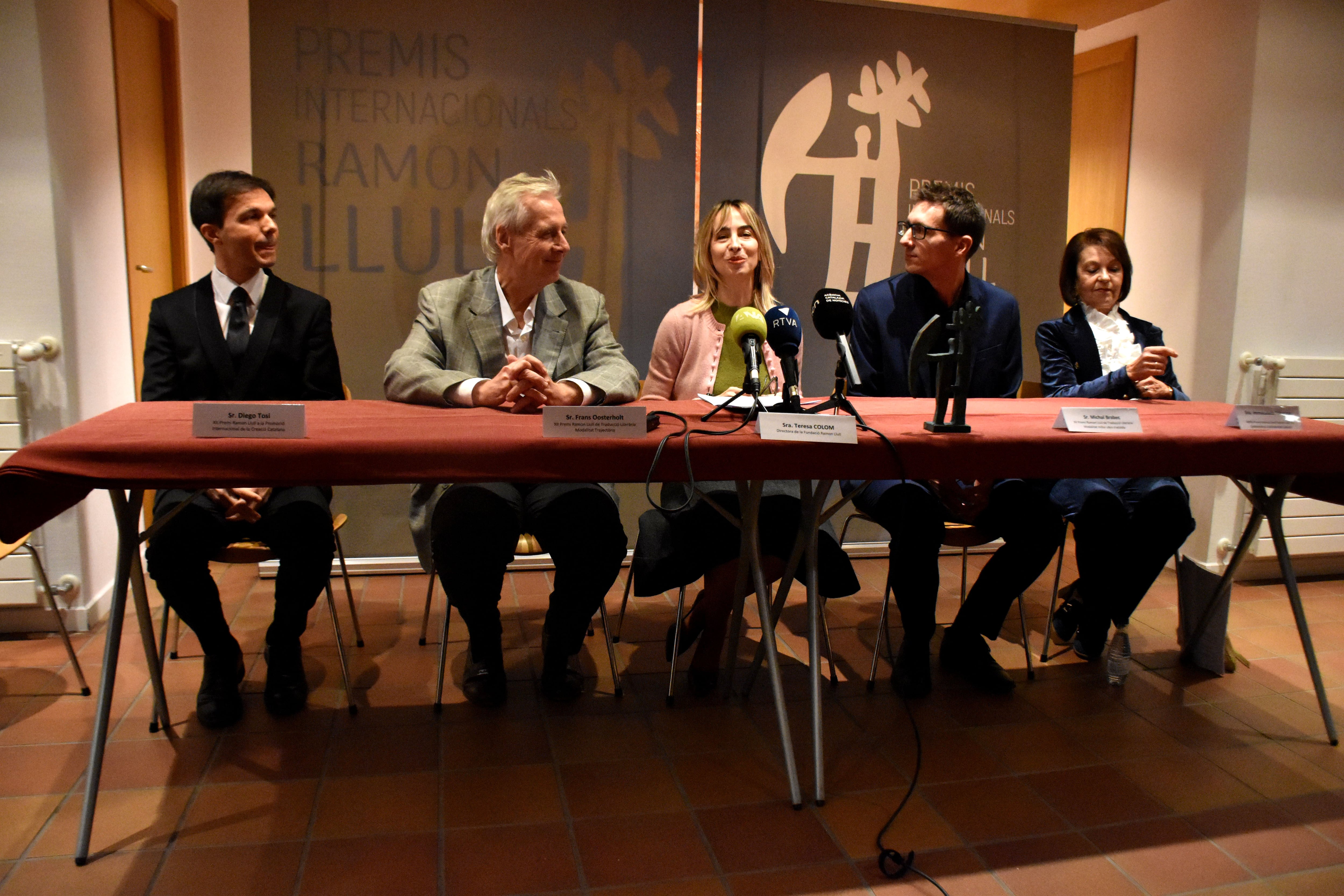 Un moment del lliurament dels XII Premis Internacionals Ramon Llull a la seu del ministeri de Cultura, al Rosaleda.