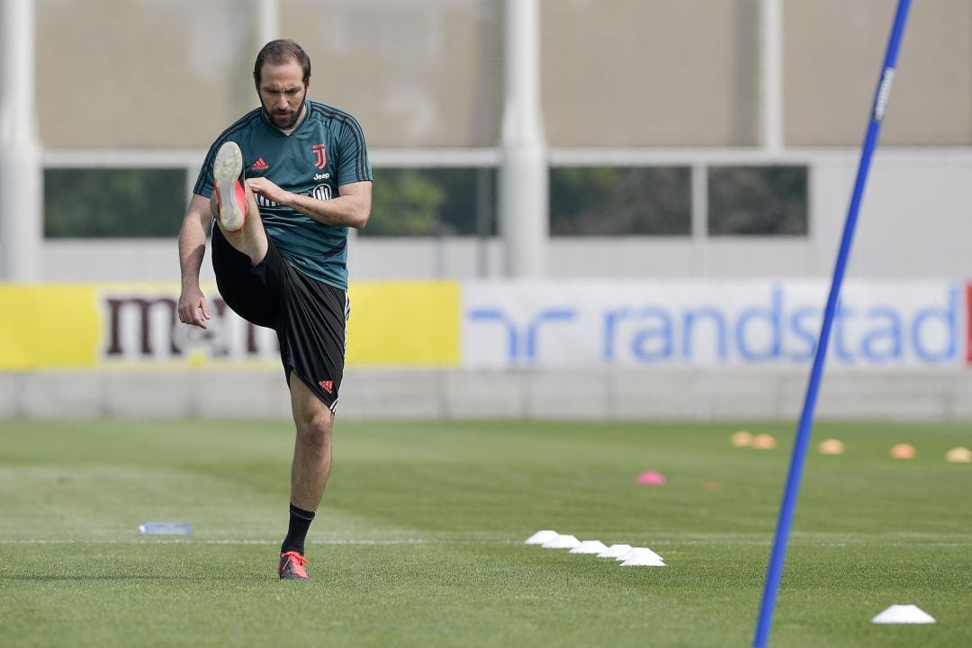 Gonzalo Higuaín, en un entrenamiento individual en las instalaciones de la Juventus de Turín.