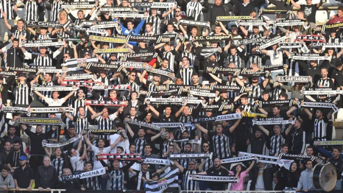Fundación del FC Cartagena con Domingo López