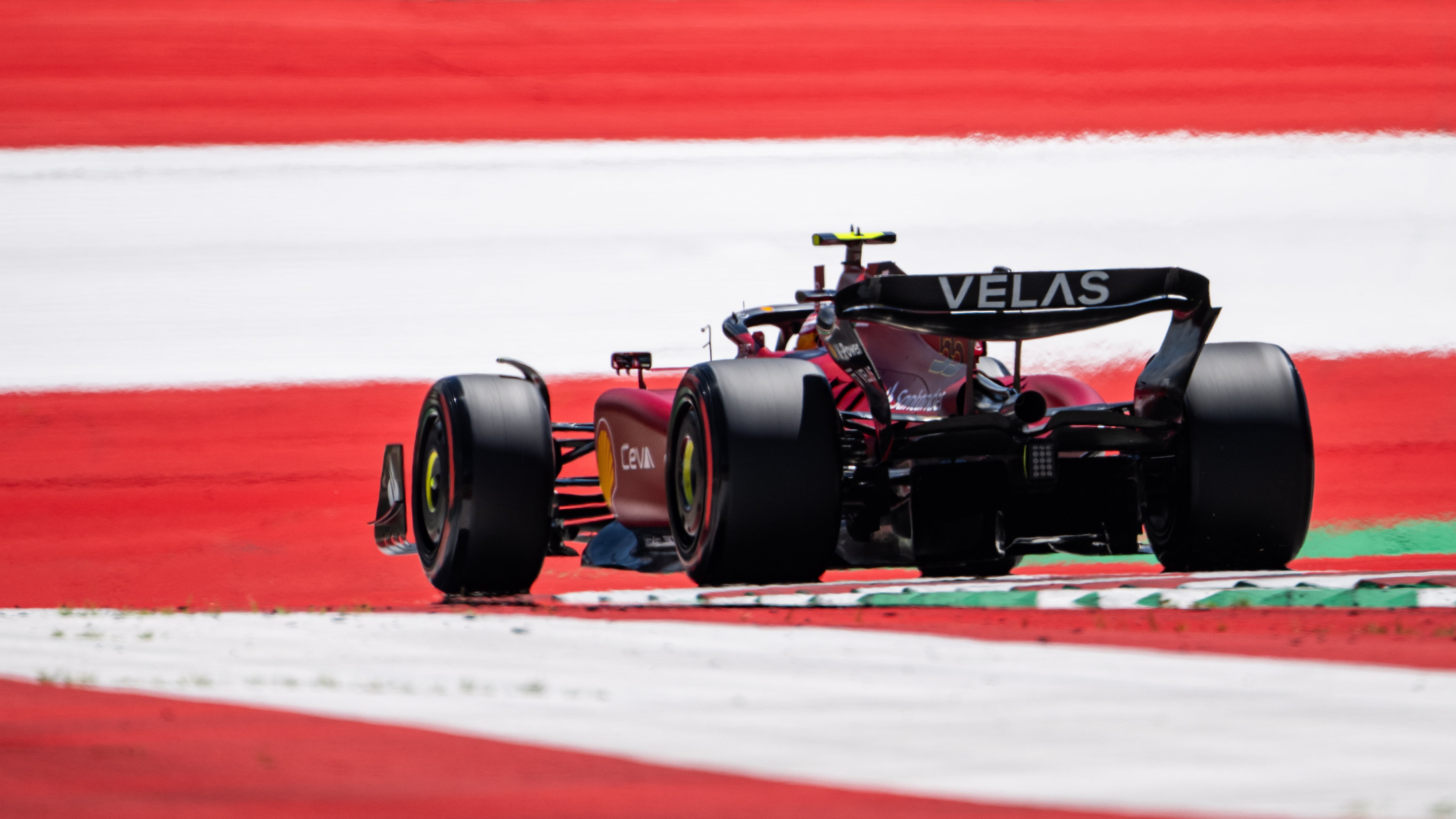 Sainz, durante unos libres en Austria.