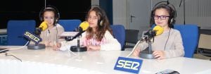 Vera, Violeta y Cristina en el estudio de Hoy por Hoy.