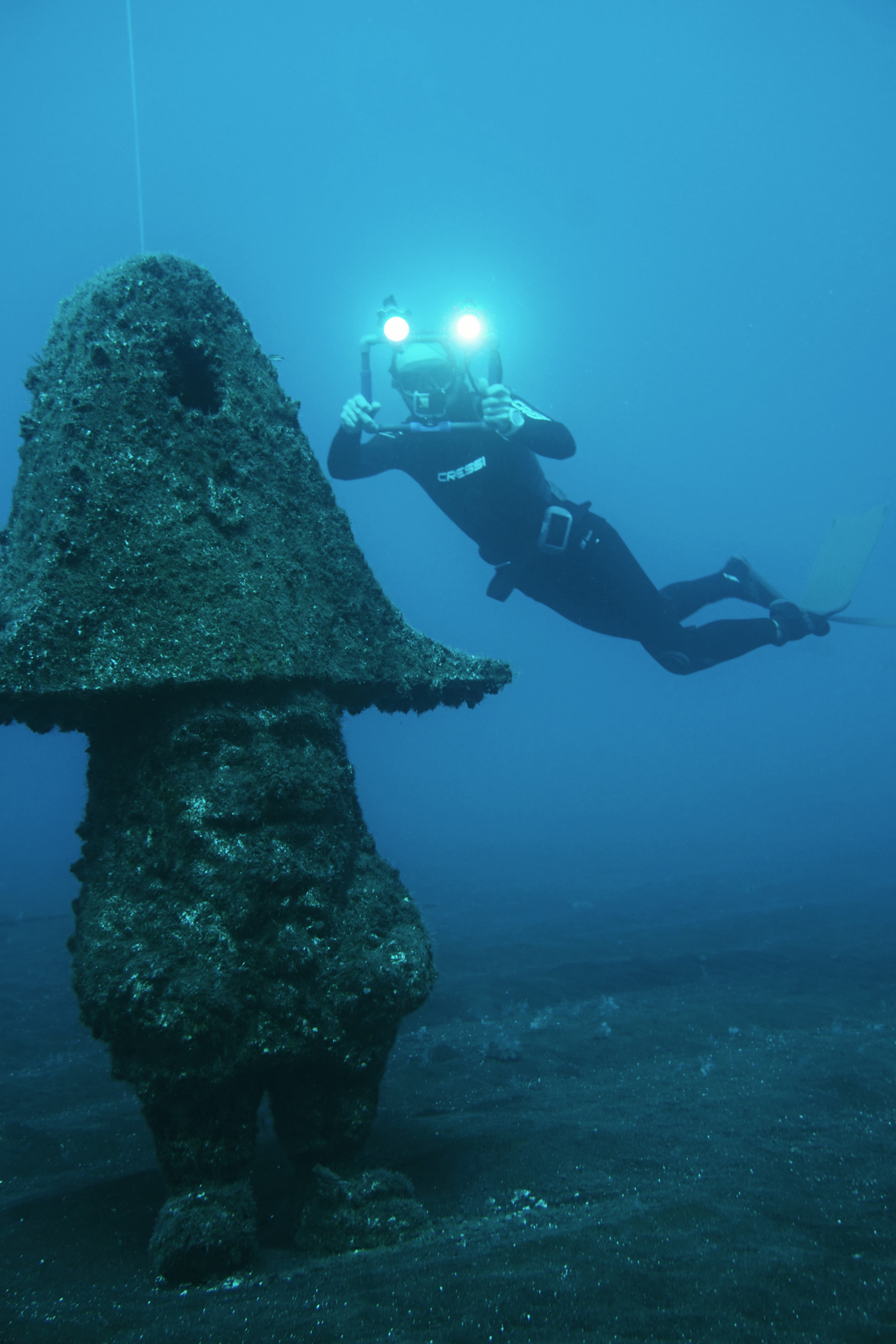 Un Enano de la Bajada bajo el mar