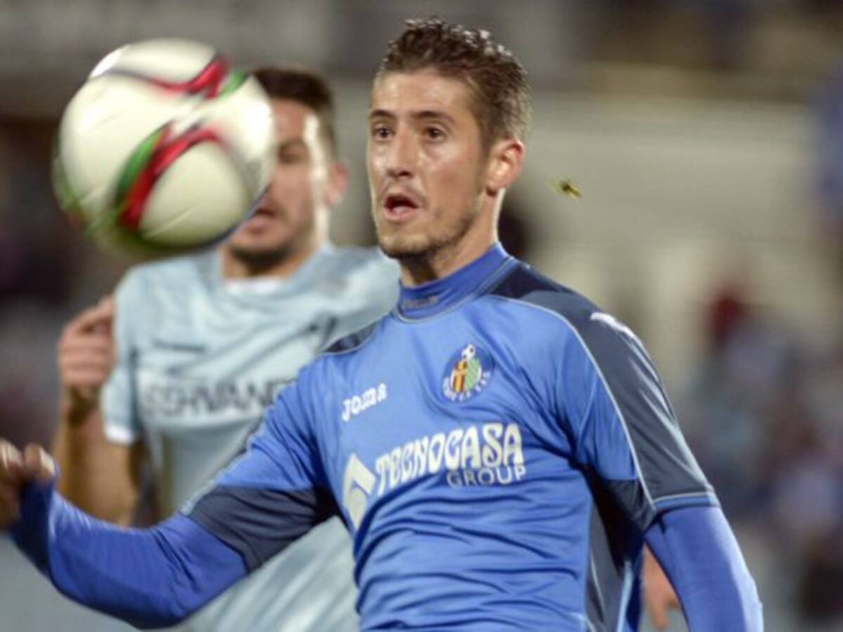 El Getafe mete pie y medio en octavos