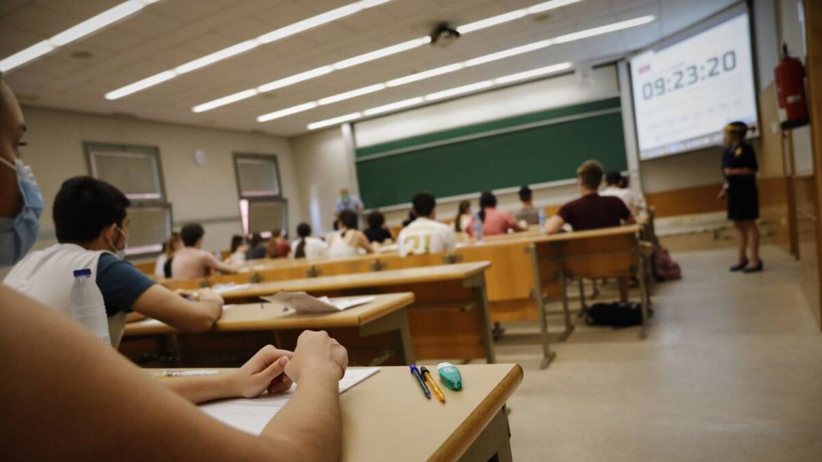 Entrevistamos a Pilar Serrano, coordinadora de orientación preuniversitaria de la URJC