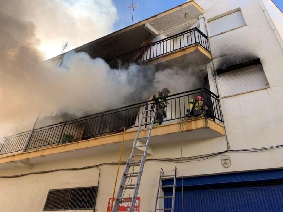 Incendio en un piso en Caravaca