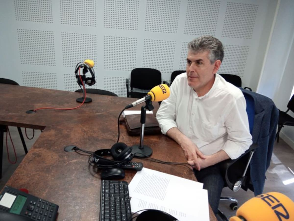 Jorge Vega confía en alcanzar los 95 profesores en la UNED