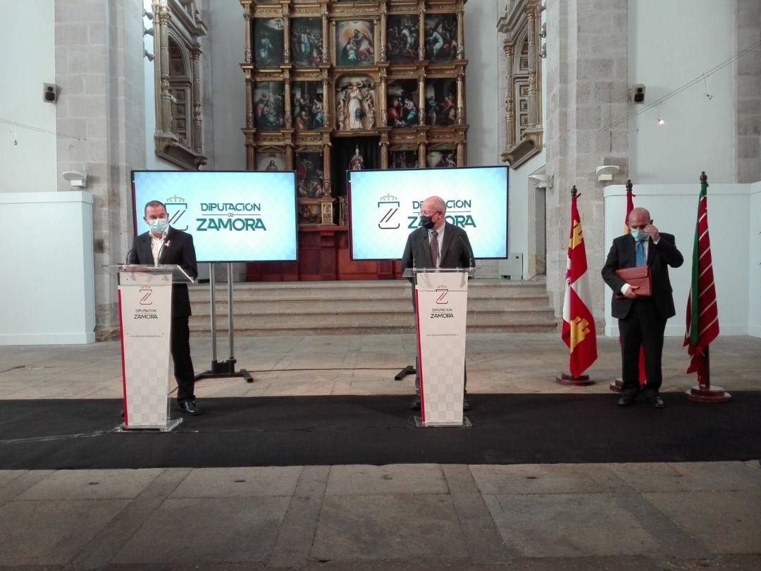 Francisco Requejo y Francisco Igea durante la rueda de prensa en la sede de la Diputación Provincial 