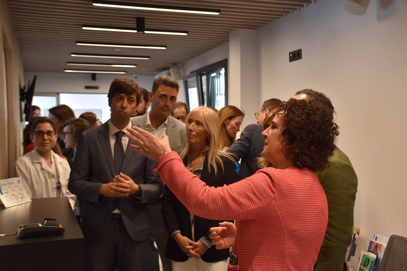 Diverses autoritats han participat en l'acte d'inauguració del nou CAP de Ciutat de Valls entre les quals el cap de Govern i el cònsol major de la capital.