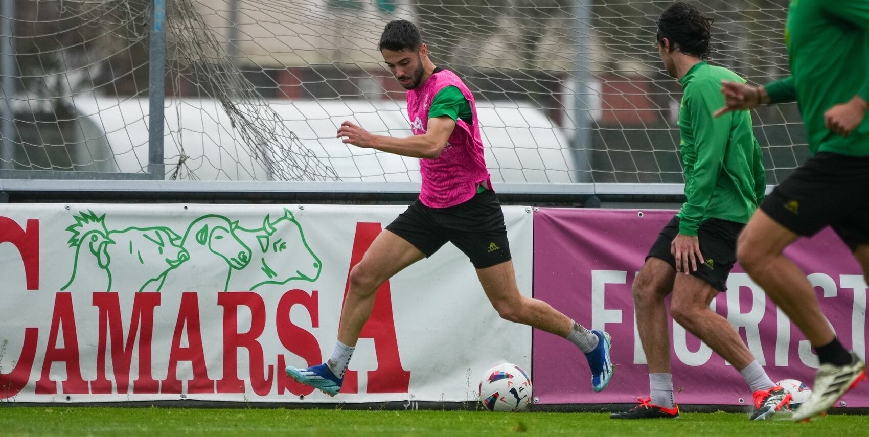 Andrés Martín, durante un entrenamiento del Racing.