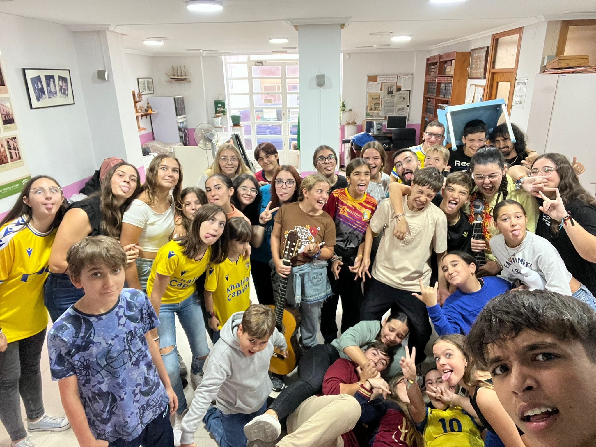 Ensayo del coro juvenil de La Viña &#039;El Coro de la IA&#039;