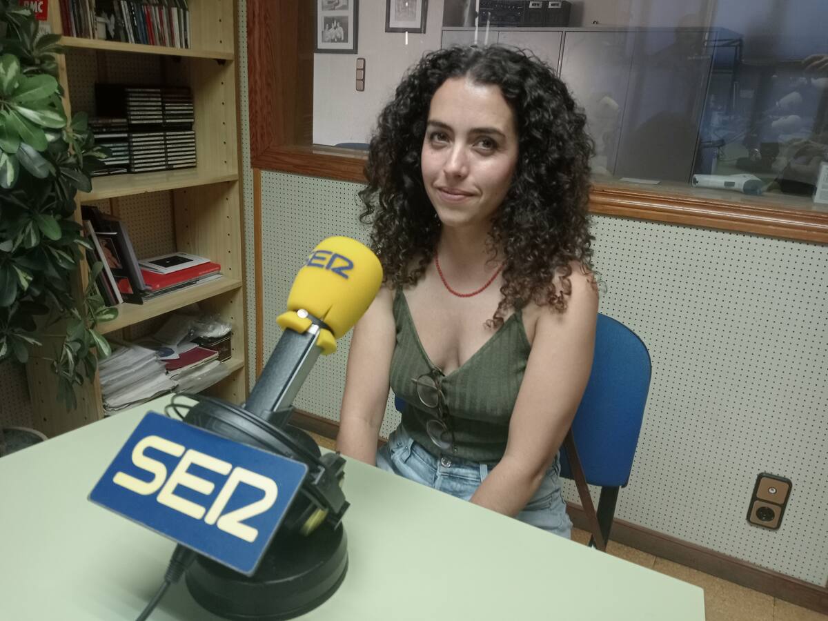 Una exposición revisa la presencia del franquismo en las calles de Xàtiva