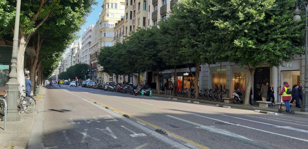 Calle Colón de València antes de la reordenación