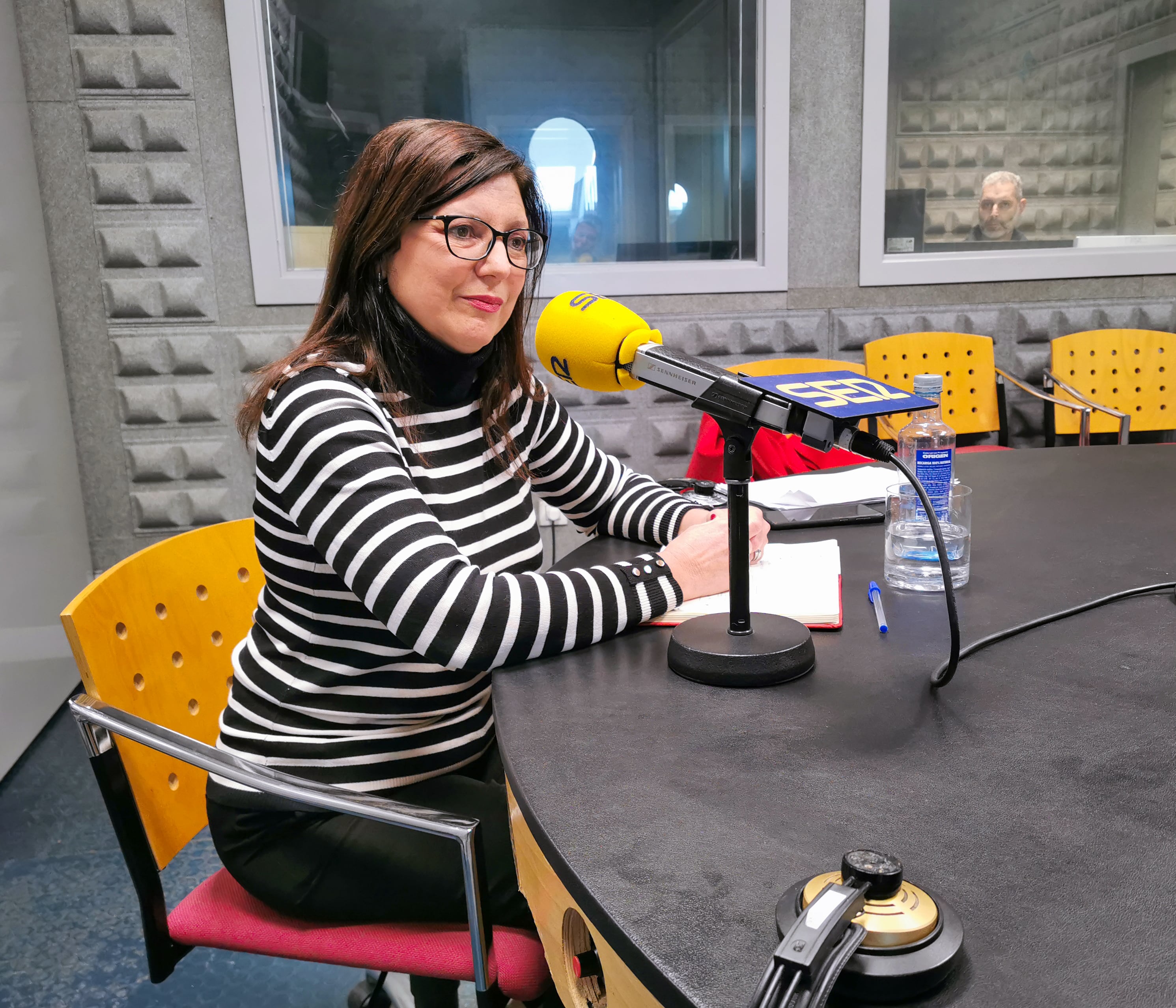 María José Caride en Radio Vigo