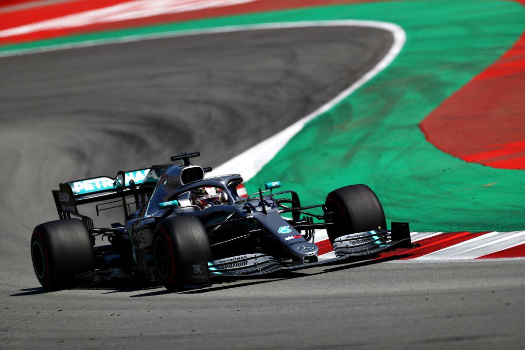 Hamilton gana la carrera en el Circuit de Barcelona-Catalunya