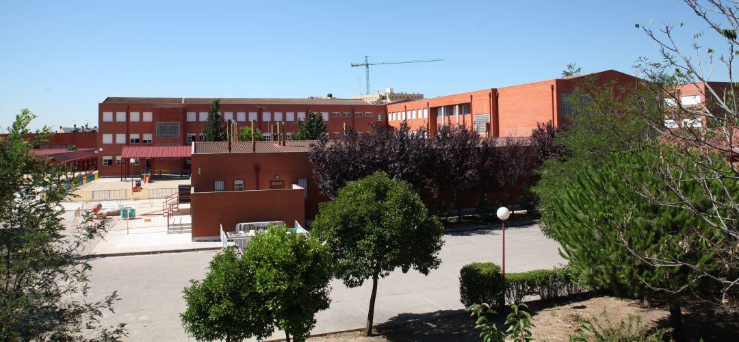 Sesenta y ocho centros educativos de Fuenlabrada se acogerán al programa Fuentic.