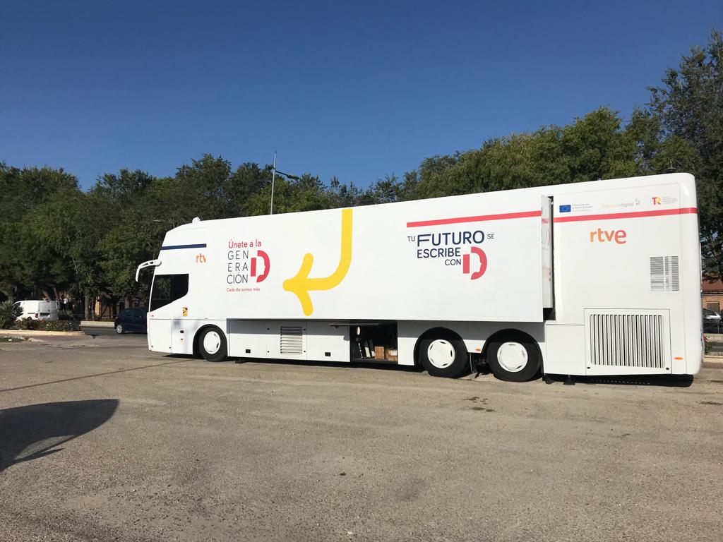 El autobús de digitalización en Humanes