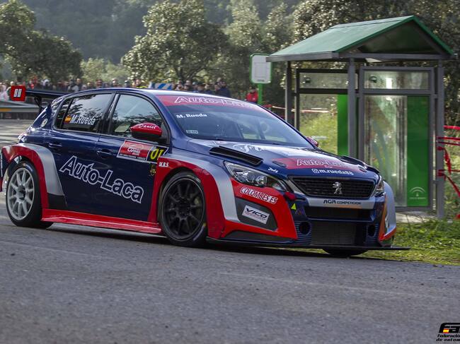 El piloto malagueño Manuel Rueda en la subida a Trasierra 2023