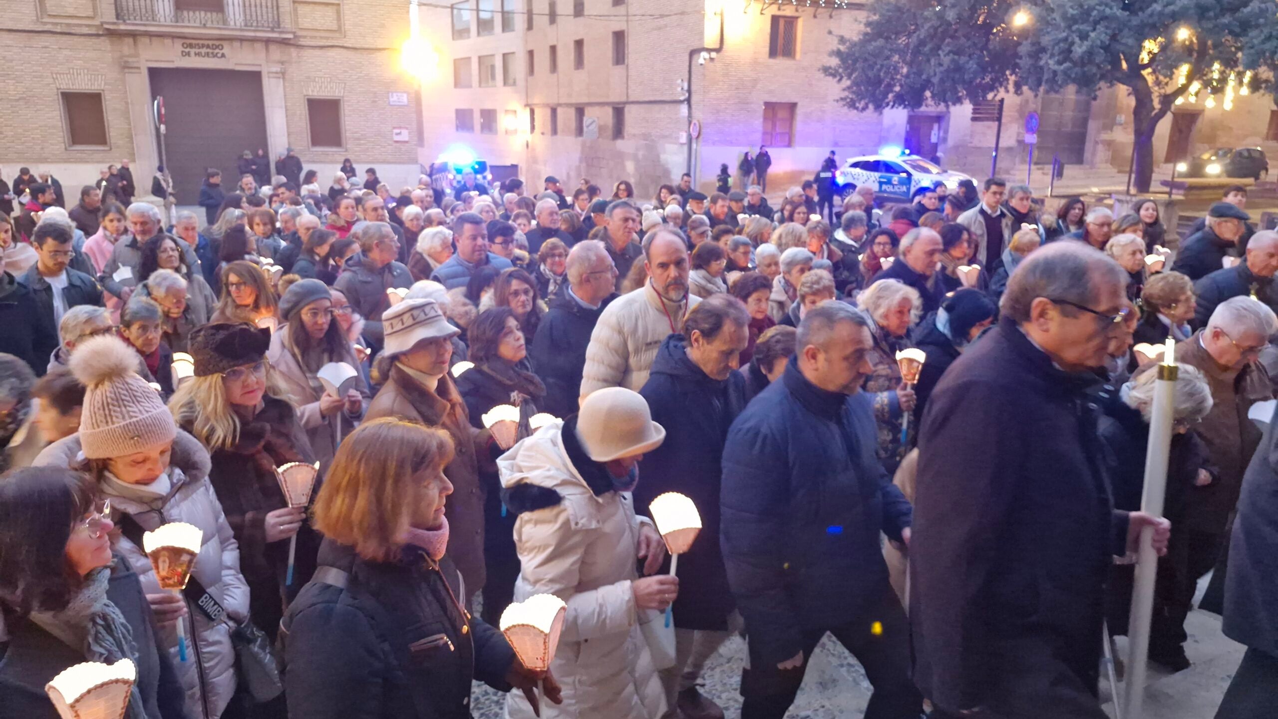 Entrada en la Catedral de Huesca durante la celebración