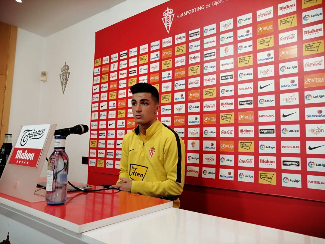 Manu García en la sala de prensa de Mareo