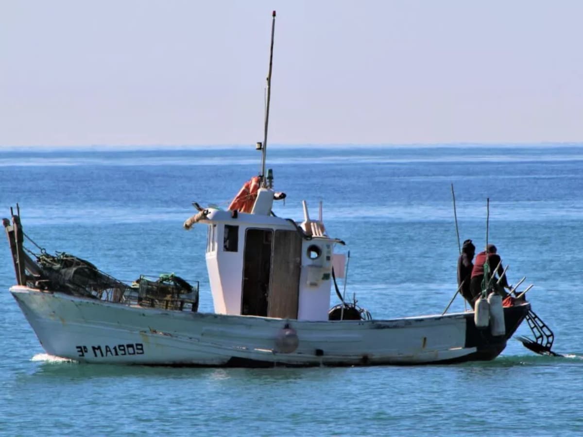 Málaga se moviliza en defensa de la pesca de arrastre
