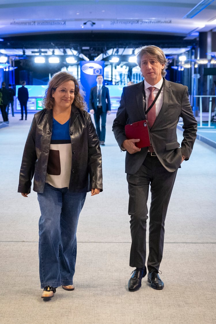 25 Sep 2025 - Brussels, Belgium - El secretario general del PSOE de Castilla y León, Carlos Martínez, se reúne con el comisario de Agricultura y Alimentación de la Comisión Europea, Christophe Hansen y con la presidenta del Grupo de Socialistas y Demócratas en el Parlamento Europeo y vicepresidenta primera del Partido de los Socialistas Europeos, Iratxe García. © Bernal Revert/ ICAL