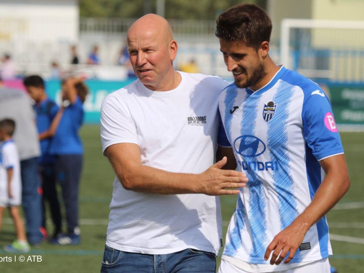 Villapalos: "Mejor la presión por estar arriba que tener el agua al cuello"