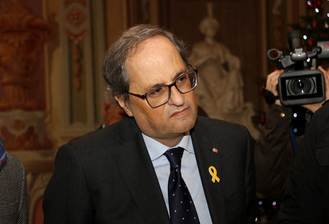 Torra exige a Buch que haga cambios en la cúpula de los Mossos en cuatro días