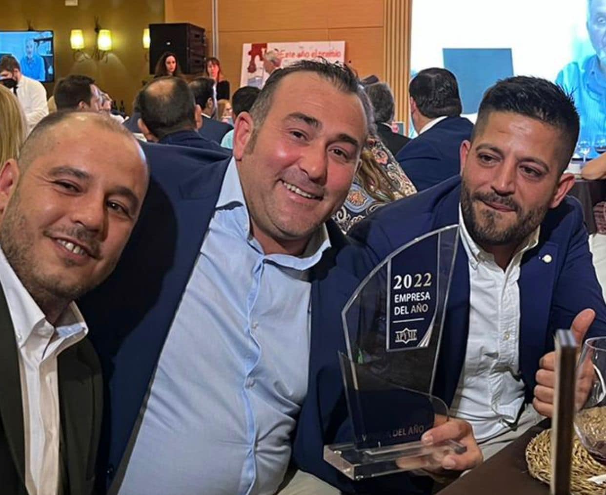 Directivos de la empresa Motri Tools en la gala empresarial
