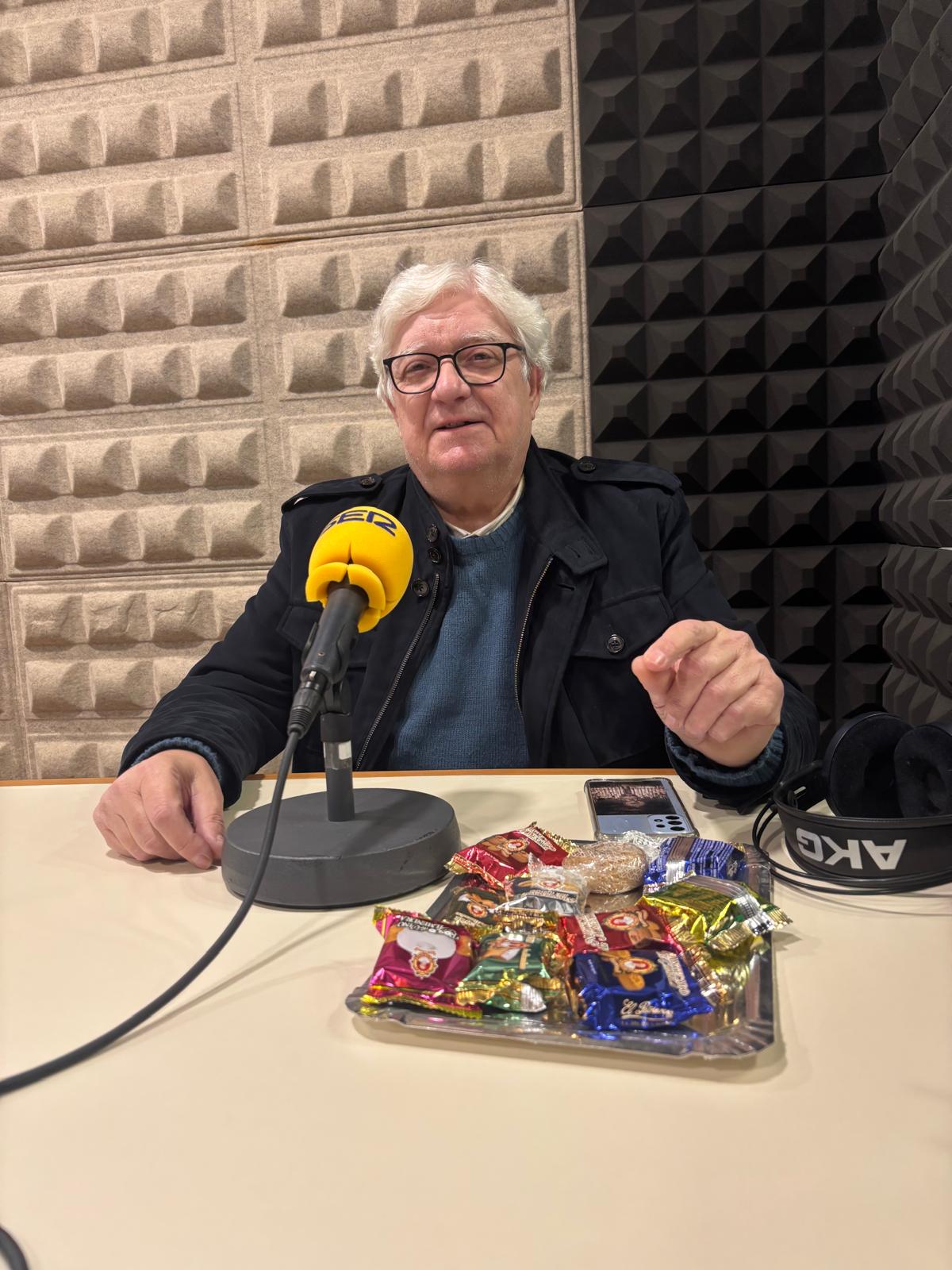 Pepe Siles  nos habla sobre su Belén Moronero y horarios de visita.