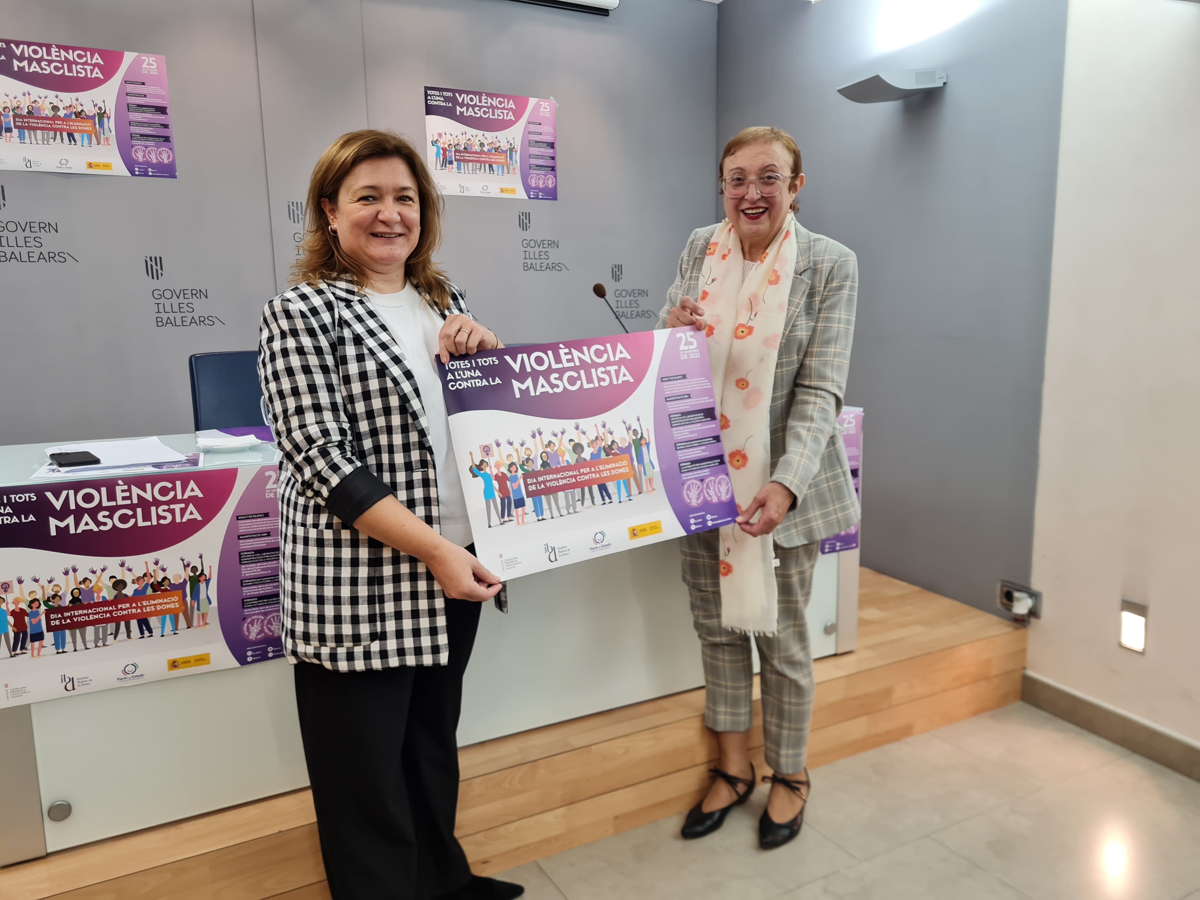 Momento de la presentación de las actividades del 25-N