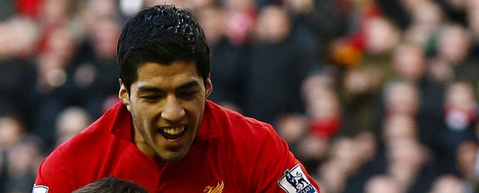 Luis Suárez celebra un gol con el Liverpool