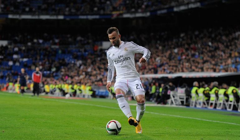 Jesé guía el balón durante el partido ante el Cornellà