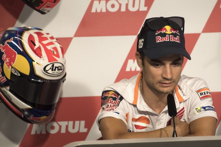 El piloto, Dani Pedrosa, durante una rueda de prensa, el pasado jueves