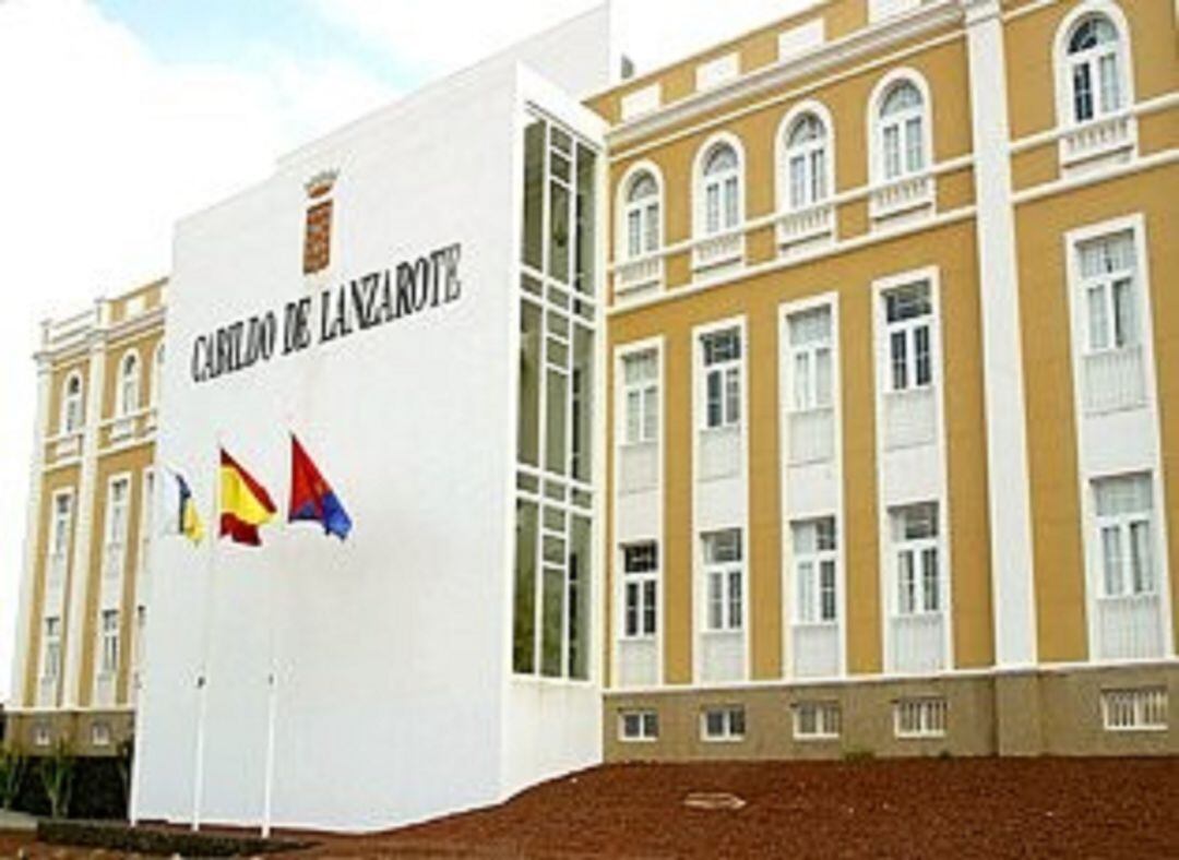 Fachada del Cabildo Insular de Lanzarote.