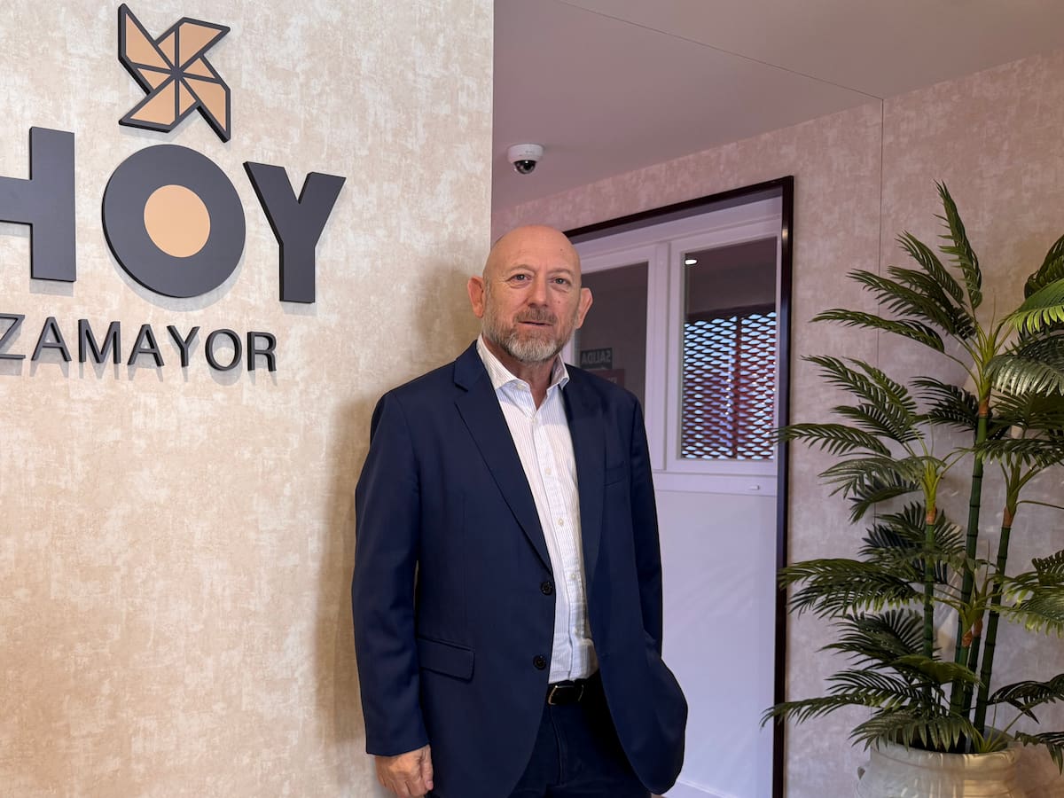 José Fernández, directivo de Maisa Promociones, sobre los apartamentos turísticos ubicados en la Plaza Mayor de Elda