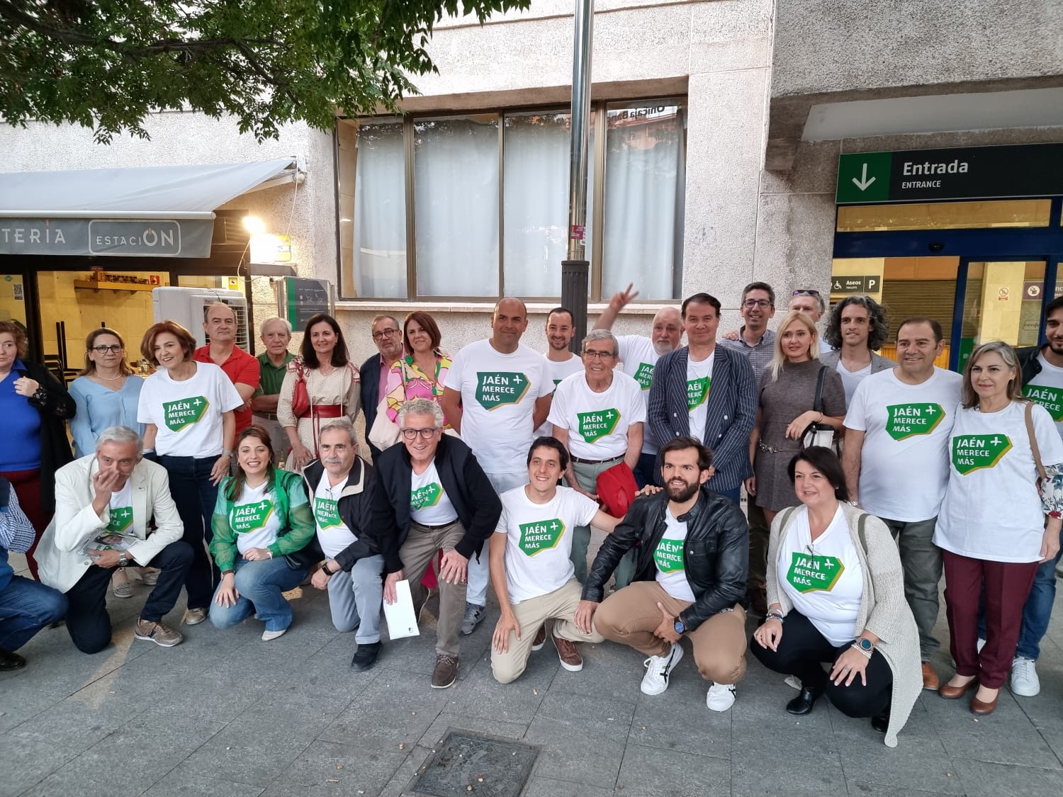 Foto de final de campaña electoral de Jaén Merece Más