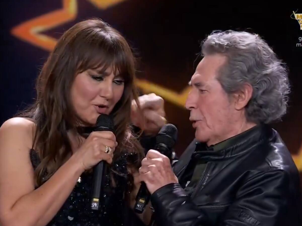 Miguel Ríos pone en pie al público de los Goya con este gesto: "¡Bravo!"