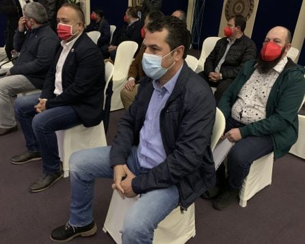 El presidente de Fele Bierzo, Javier Morán, y el presidente del Consejo Comarcal, Gerardo Álvarez Courel, en el Congreso de CCOO