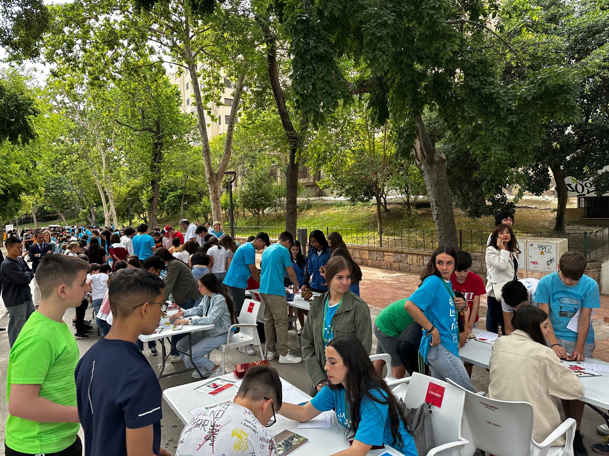 Más de 800 personas participan en la jornada organizada por Thales en el Paseo de las Bicicletas.