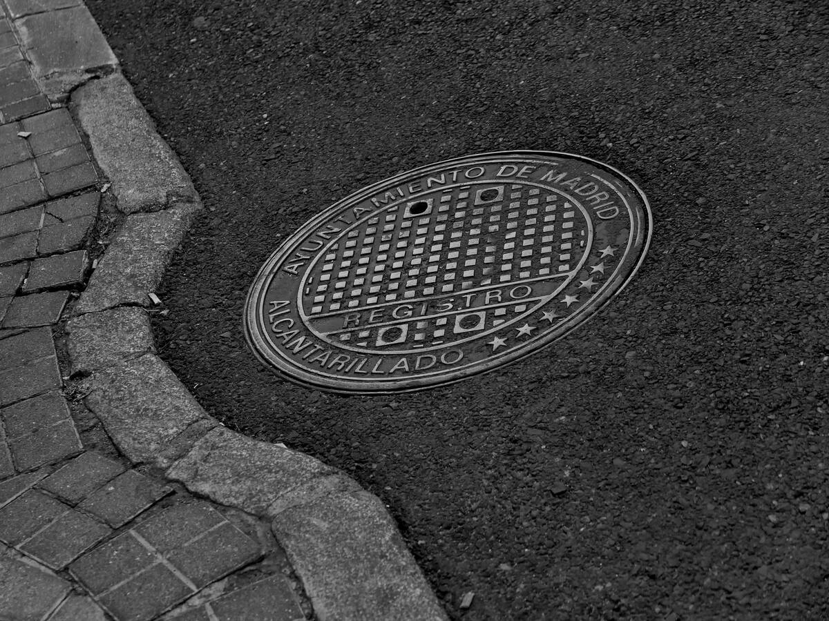 Siete detenidos ‘in fraganti’ por robos mediante alcantarillazos en comercios y bares de Leganés