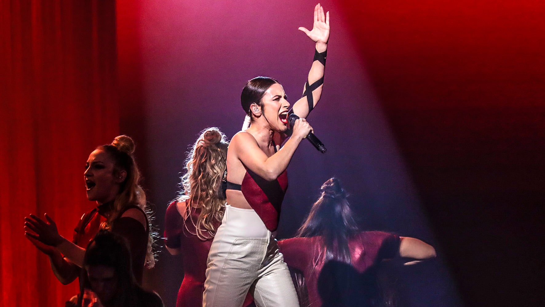 Blanca Paloma durante su actuación en las semifinales del Benidorm Fest 2023.