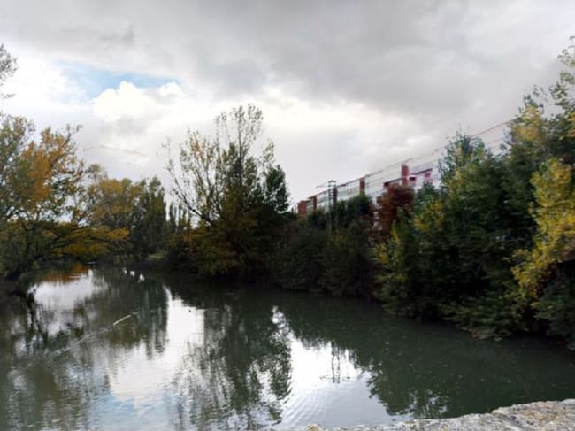 Río Carrión a su paso por Palencia